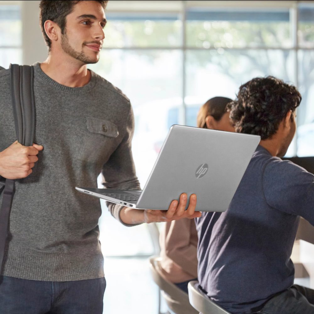 HP 15 Laptop, 15.6" HD Display, Intel Core i5-8265U, Intel UHD Graphics, 8GB, 256GB SSD, Natural Silver, 15-dw0054wm